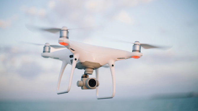Rejestr właścicieli dronów i nowe obowiązki od 2021 roku [1]
