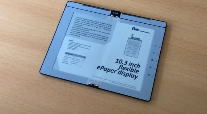 Prototyp od E Ink - składany czytnik e-booków imitujący książkę [1]