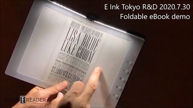 Prototyp od E Ink - składany czytnik e-booków imitujący książkę [2]