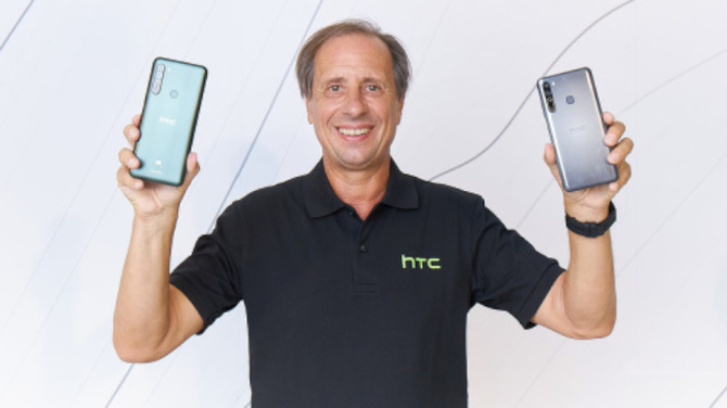 CEO HTC poddaje się i odchodzi z firmy po niespełna roku pracy [1]