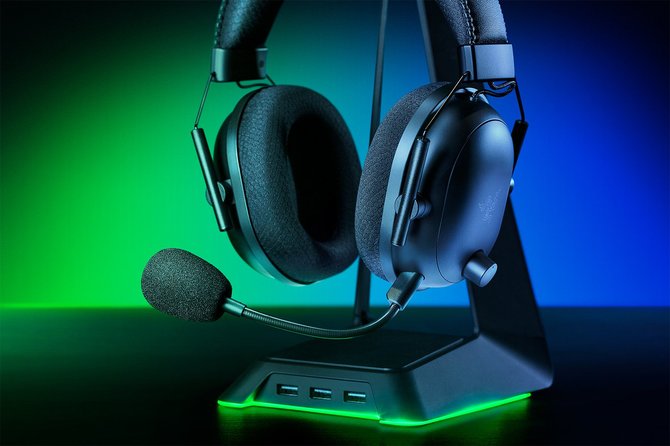 Razer zaprezentował odświeżone peryferia dla graczy w wersji PRO [4]