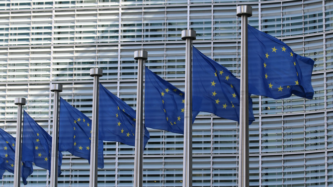 Ustawa UE rozprawi się z bloatware na smartfonach i komputerach [1]