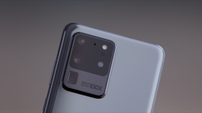 Samsung planuje smartfon z aparatem o rozdzielczości 600 MP [1]