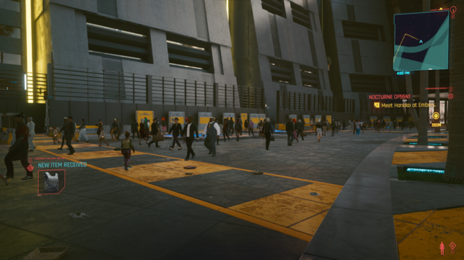 Alternate Crowd Behavior - mod do gry Cyberpunk 2077 poprawia zachowanie tłumu na ulicach Night City. NPCe są inteligentniejsi [1]