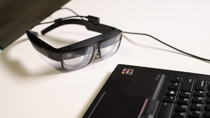 Lenovo ThinkReality A3 – Wszechstronne okulary AR debiutują w dwóch wersjach dla systemów Windows oraz Android [1]