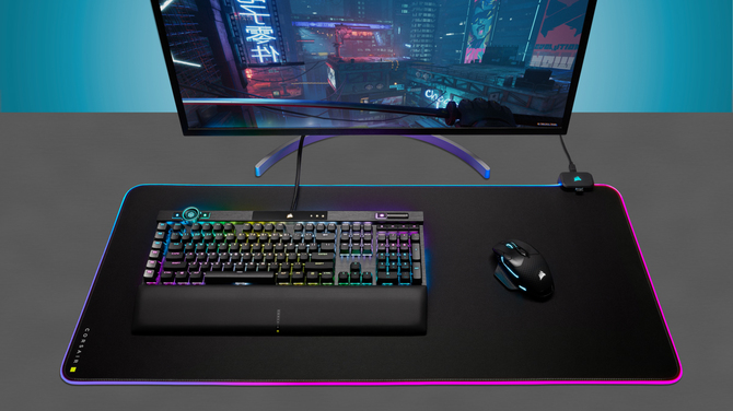 Corsair MM700 RGB - Premiera wielkiej podświetlanej podkładki Korsarzy. Trzystrefowe podświetlenie i współpraca z Corsair iCUE  [1]