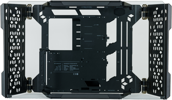 Cooler Master MasterFrame 700 - Open case with a tempered glass window that can be used as a sofa table [3]
