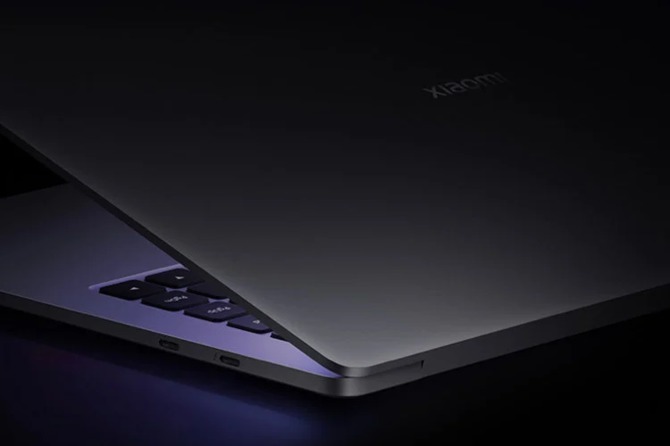 Xiaomi Mi Laptop Pro 14 i Mi Laptop Pro 15 - specyfikacja i cena laptopów wiernie odtwarzających design Apple MacBook Pro [6]