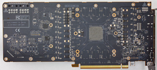 AMD Radeon Pro z układem Navi 21 i 16 GB pamięci GDDR6 pozuje na pierwszych szczegółowych zdjęciach [2]