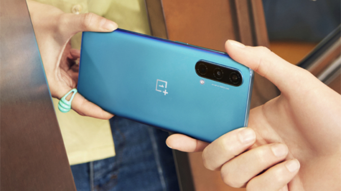 OnePlus Nord CE 5G: Premiera smukłego smartfona z ładowaniem WarpCharge 30TPlus i nakładką OxygenOS11 [2]