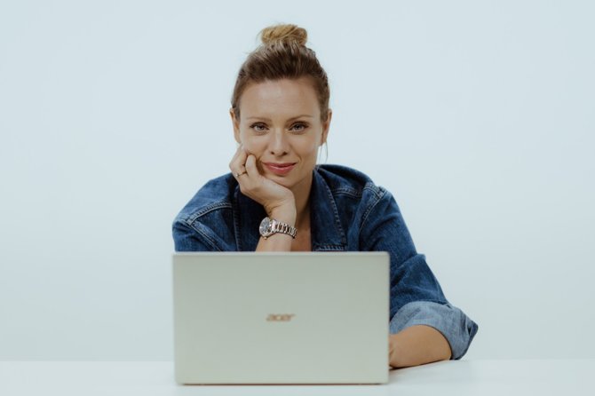 ACER ma nowe ambasadorki. Serię ACER ConceptD wybrała pisarka Joanna Bator. Aktorka Magdalena Boczarska stawia na Acer Swift [2]