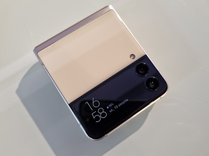 Samsung Galaxy Z Flip3 oraz Galaxy Z Fold3 – premiera składanych smartfonów z 5G. Zmiany idące w dobrym kierunku [8]