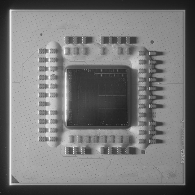 AMD Ryzen 5 5600G - Cezanne zapozowało pod mikroskopem. Jak wygląda dokładnie rdzeń najnowszego APU od Czerwonych?  [3]