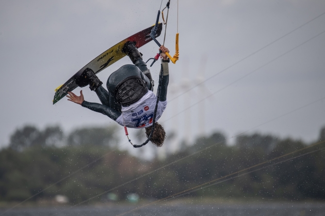 Xiaomi Kite Cup za nami – zebrano 30 tys. zł na ochronę Bałtyku. Przystań Xiaomi zakończy wakacje we Władysławowie  [9]