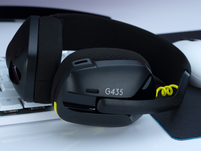 Logitech G435 Lightspeed – bezprzewodowy zestaw słuchawkowy dla graczy, o wadze zaledwie 165 g [2]