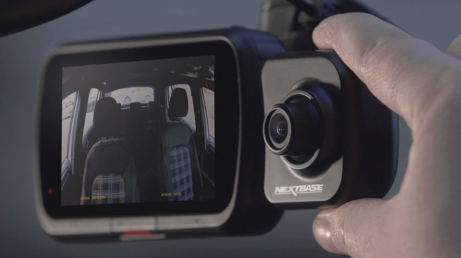 Nextbase debiutuje w Polsce: Brytyjskie kamery samochodowe serii 2 z funkcjami SOS, AutoSync i trybem parkowania [nc1]