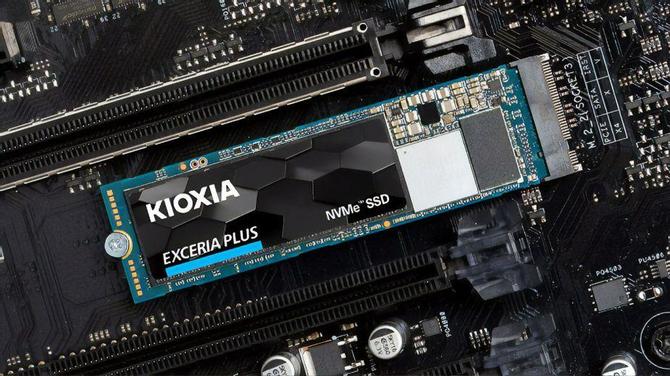 Prototyp nośnika SSD Kioxia PCIe 5.0 NVMe z sekwencyjnym odczytem na poziomie 14 000 MB/s oraz niskimi opóźnieniami [1]