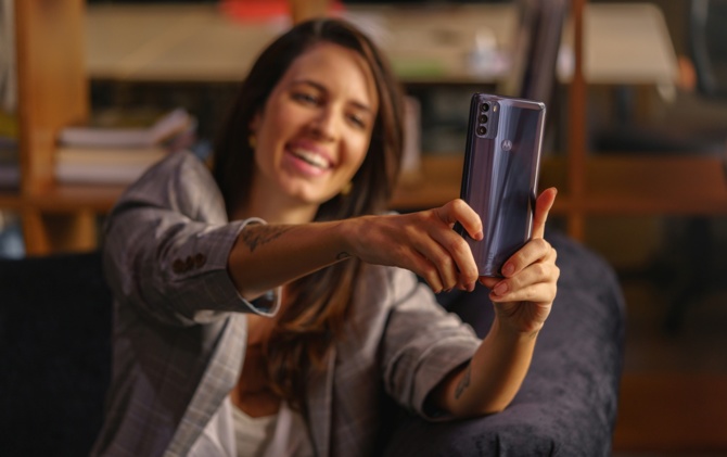 Motorola Moto G51 5G - następca ciągle świeżego modelu G50 przyłapany w Geekbench. Smartfon otrzyma mocniejszy procesor [1]