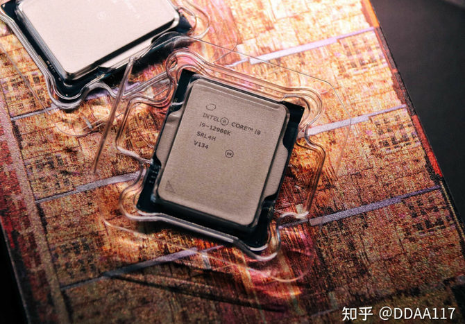  Intel Alder Lake-S - Oficjalna specyfikacja oraz sugerowane ceny 12. generacji konsumenckich procesorów od Niebieskich  [1]