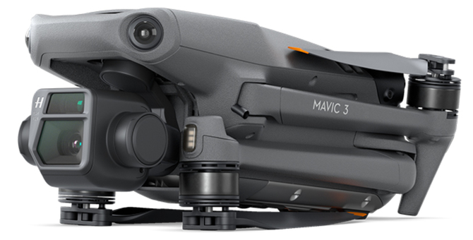 DJI Mavic 3 oficjalnie. Premiera rodziny dronów z wariantami Fly More Combo oraz Cine Premium Combo [2]