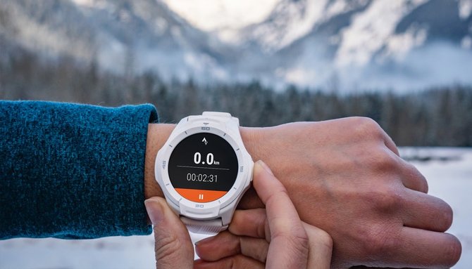 TicWatch – marka debiutuje na polskim rynku. Do sprzedaży wchodzi kilka smartwatchy z WearOS na każdą kieszeń [6]