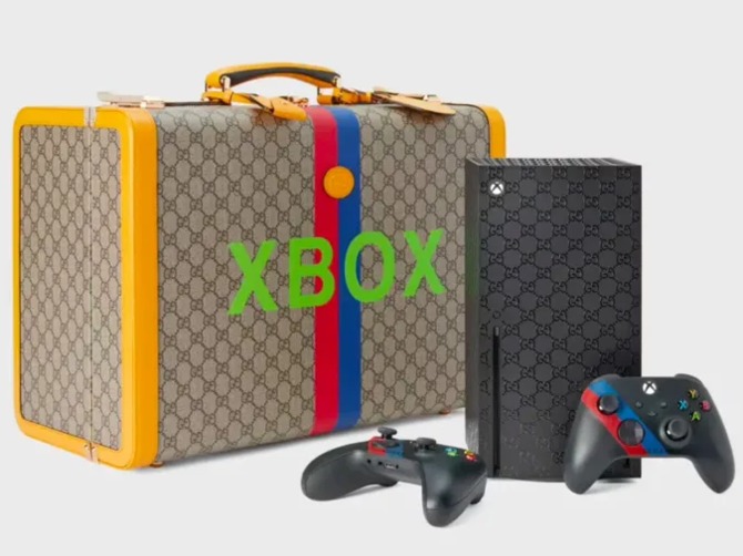 Xbox Series X w wersji od Gucci zadebiutuje już za kilka dni. Trafi tylko do stu bogatych nabywców. Jak wyceniono konsolę? [1]
