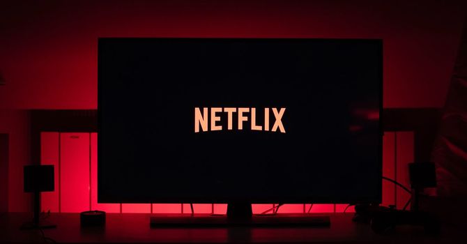 Netflix jeszcze mocniej podkręca ceny abonamentu - na razie w Ameryce Północnej, ale wkrótce podwyżki mogą sięgnąć Europy [1]