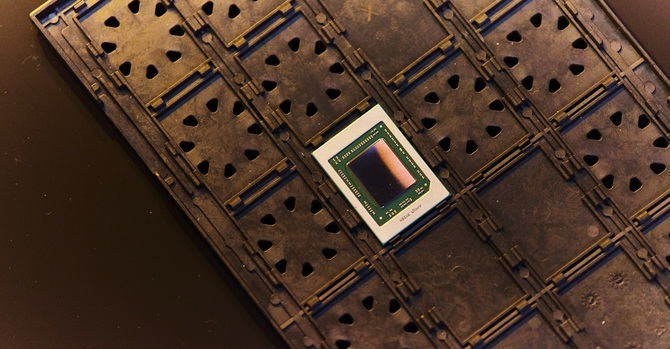 AMD Ryzen 5 6600H - pierwsze testy zwiastują wydajność o kilkanaście procent wyższą w porównaniu do Ryzen 5 5600H [1]