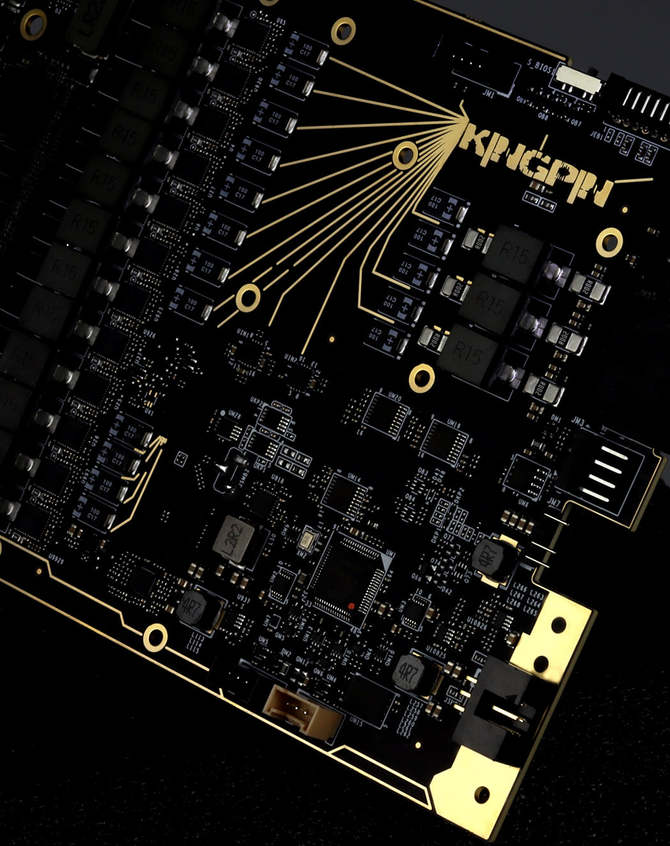 EVGA GeForce RTX 3090 Ti KINGPIN na pierwszych zdjęciach. Tak prezentuje się nadchodzący potwór graficzny [1]