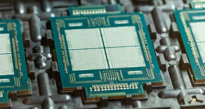 Intel Sapphire Rapids - pierwsze testy wydajności pamięci cache w porównaniu do AMD EPYC 7773X oraz Xeon Platinum 8380 [1]
