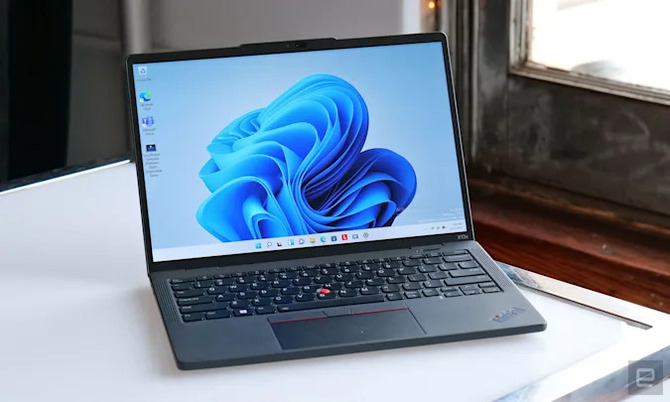 Lenovo ThinkPad X13s to pierwszy laptop producenta z układem Snapdragon. Oczekuje się 28 h pracy na akumulatorze [3]