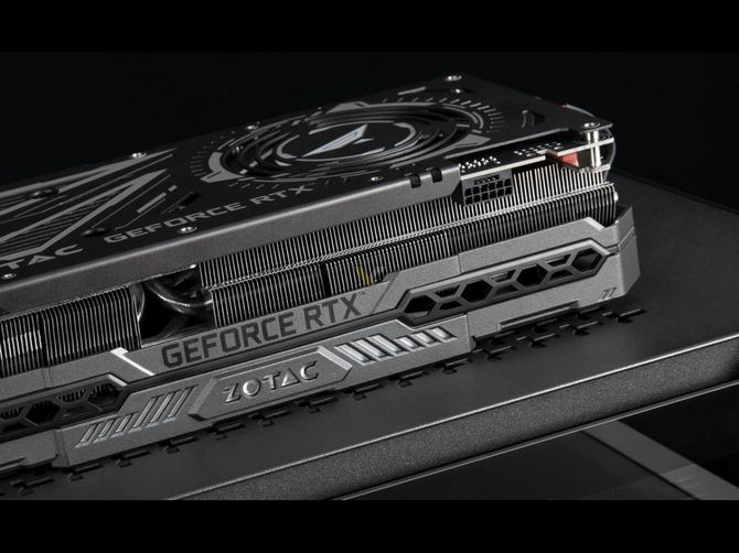 ZOTAC GeForce RTX 3090 Ti PGF OC - Monstrualna 4-slotowa karta graficzna ze wspornikiem w zestawie [7]