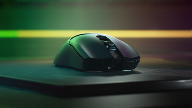 Razer Viper V2 Pro – nowa mysz dla esportowych zapaleńców. Zero LEDów i dwie wersje kolorystyczne [3]