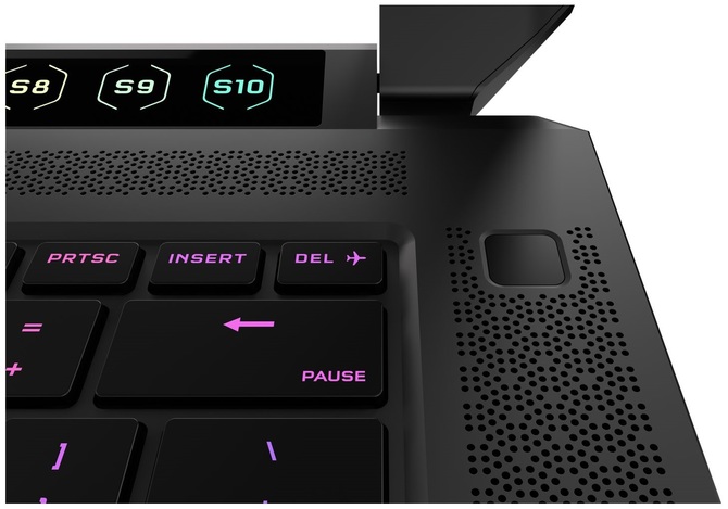 Corsair Voyager - pełna specyfikacja laptopa do gier z AMD Ryzen 9 6900HS, Radeonem RX 6800M i wsparciem dla AMD Advantage [7]