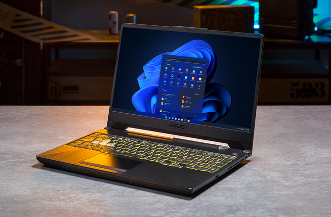 Laptopy ASUS TUF Dash F15 i ASUS TUF Gaming F15 - Pięknie wykonany sprzęt dla graczy. Teraz w obniżonych cenach [nc1]