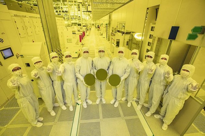 Samsung rozpoczyna produkcję chipów w litografii 3 nm. Znamy już progres względem procesu 5 nm [1]