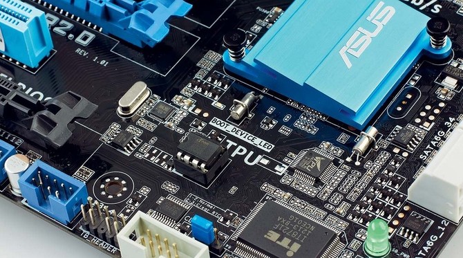Niektóre płyty główne z chipsetem Intel H81 mogą być zainfekowane rootkitem CosmicStrand [2]