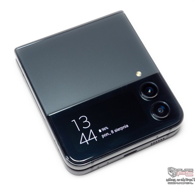 Samsung Galaxy Z Flip4 - premiera składanego smartfona o mniejszych niż dotąd ramkach i z nowymi funkcjami ekranu [nc1]
