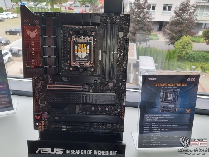 ASUS X670E - tak na żywo prezentują się flagowe płyty główne dla procesorów AMD Ryzen 7000 [nc12]