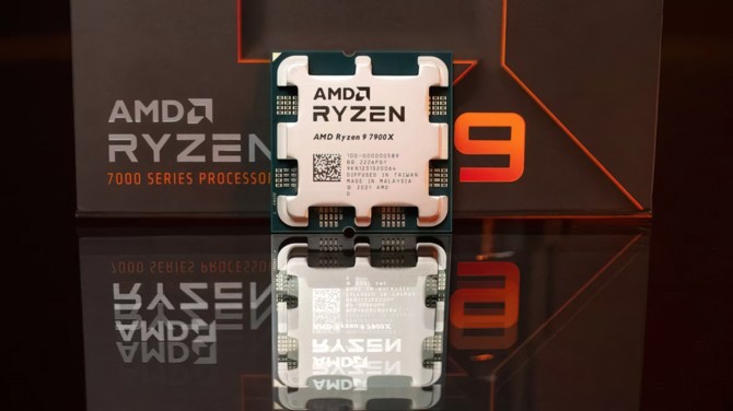 AMD Ryzen 9 7900X przetestowany w benchmarku CPU-Z. Wyniki w teście pojedynczego wątku są nieco poniżej oczekiwań [2]