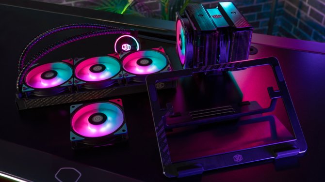 Cooler Master z limitowaną serią produktów 30th Anniversary Edition. Jest też urodzinowy konkurs. Do wygrania kapsuła Orb-X [1]