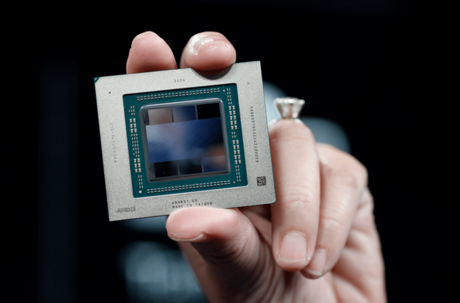 AMD Radeon RX 7900 XTX będzie konkurencją dla karty graficznej NVIDIA GeForce RTX 4080, co przyznaje samo AMD [1]