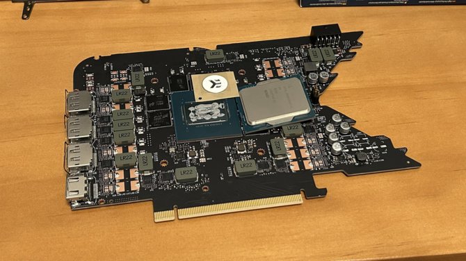 NVIDIA GeForce RTX 4080 - w sieci pojawiły się zdjęcia referencyjnej płytki PCB oraz testy wydajności z 3DMark [2]
