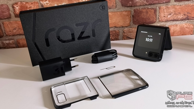Motorola Razr 2022 - kilka rzeczy, o które Samsung Galaxy Z Flip4 może być zazdrosny (pierwsze wrażenia) [4]