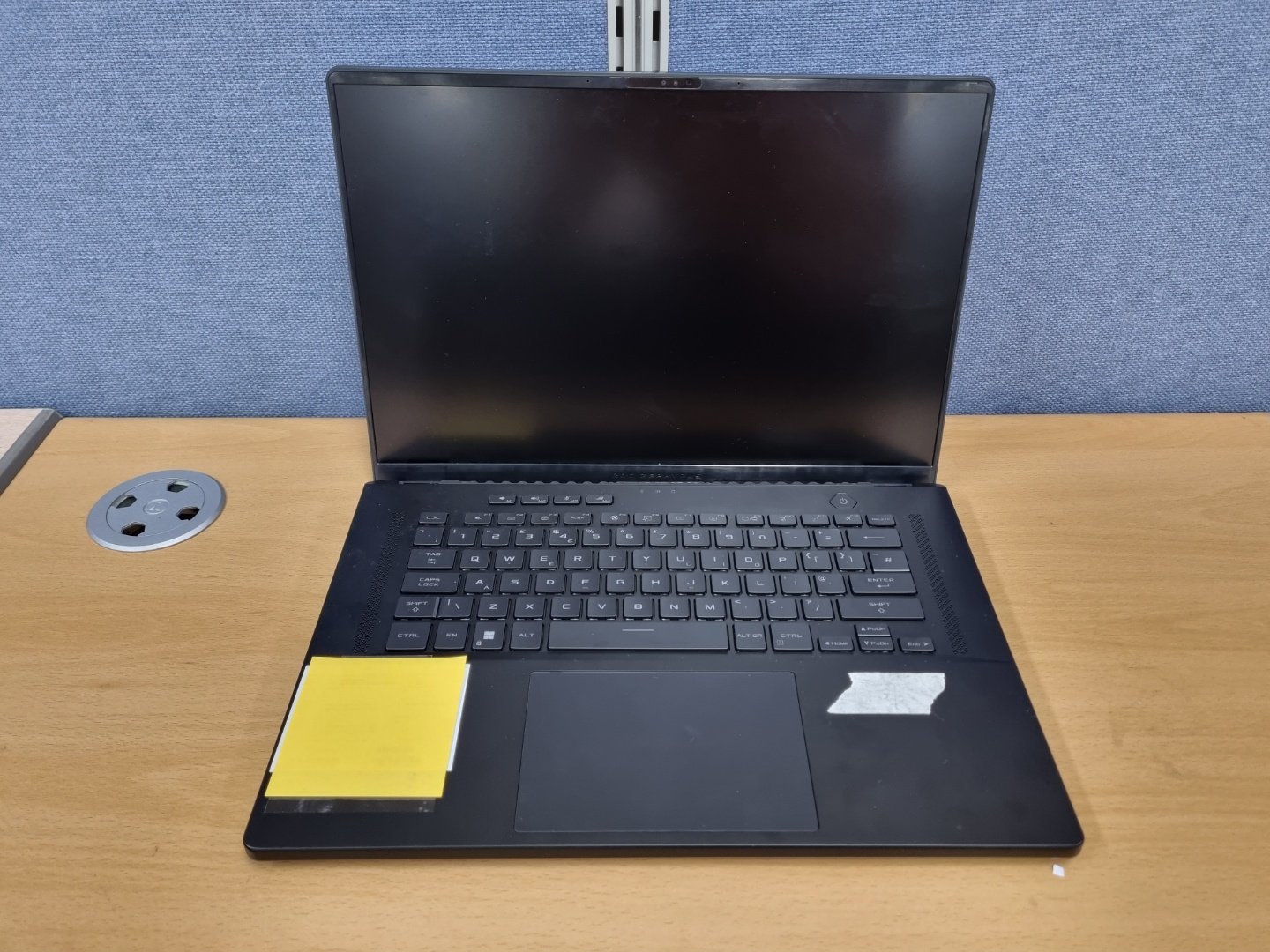 Notebooki ASUS ROG Zephyrus G14 (2023) oraz ROG Zephyrus M16 (2023) na