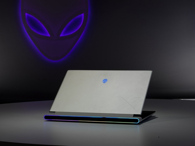 Alienware x16 oraz Alienware m18 - prezentacja nowych laptopów do gier z Intel Core i9-13980HX oraz GeForce RTX 4090 [5]