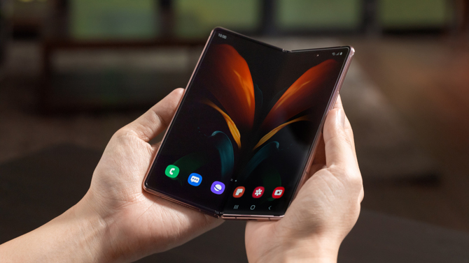 Samsung Galaxy Z Fold5 without the annoying element that discourages many users from buying a fold [1]