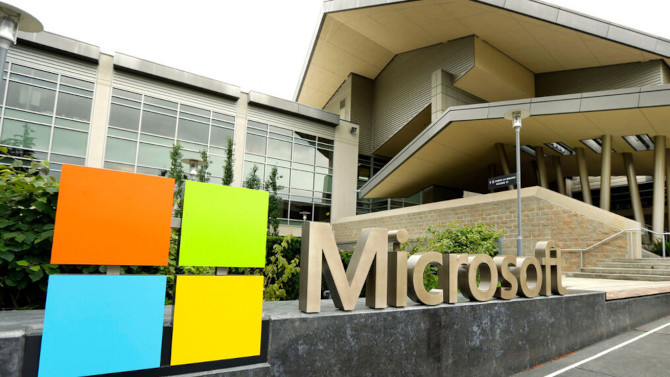 Microsoft szykuje się do przeprowadzenia masowych zwolnień. Pracę mogą stracić tysiące osób [2]