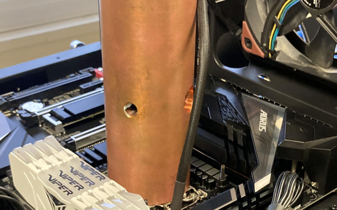 Intel Core i9-9900K with almost 4 kg of copper cooling.  How is the fictitious design doing? [2]