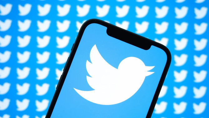 Twitter wprowadza kontrowersyjną funkcjonalność, dostępną tylko dla użytkowników opłacających subskrypcję [2]